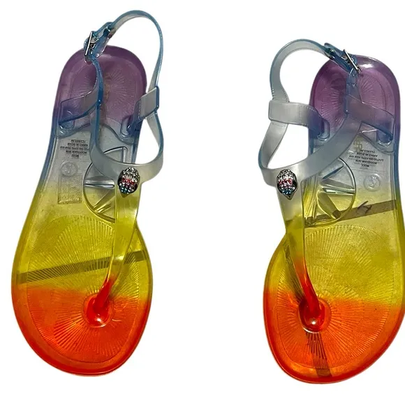 💚 Kurt Geiger London Mini Maddison Sandals. Youth size 2