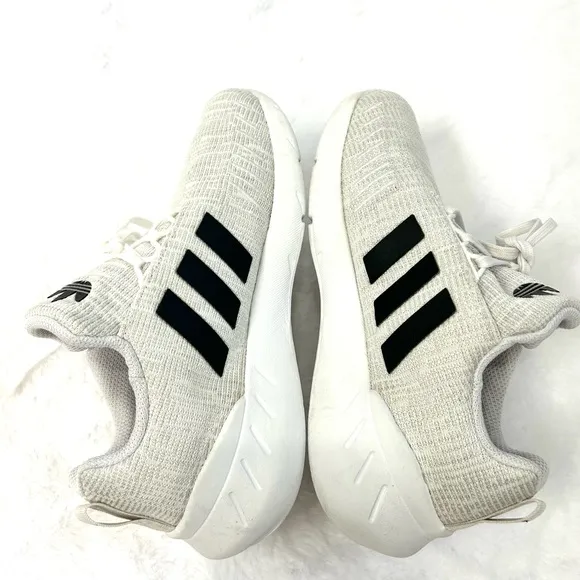 Adidas Swift Run 22 J Running Sneakers Gray Black GW8183 Track Shoe