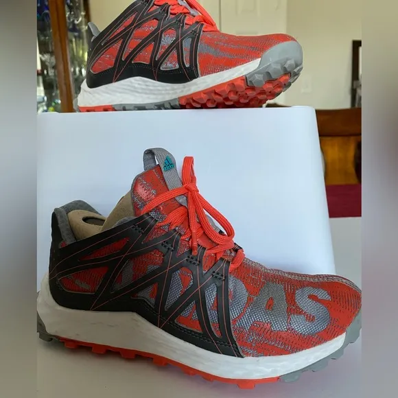 Adidas Vigor Bounce Orange Gray Running Shoes Sneakers Boys Girls Size 3 1/2