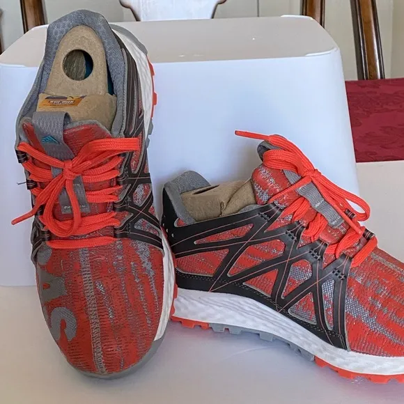 Adidas Vigor Bounce Orange Gray Running Shoes Sneakers Boys Girls Size 3 1/2