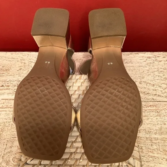 Aerosols NWT 6.5 Eliza Soft Gold Real Leather Ankle Strap  2.16 “Heeled Sandals