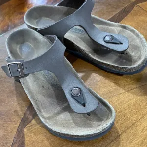 Birkenstock Gizeh Birko girls sandals Size‎ 33 (size 2)