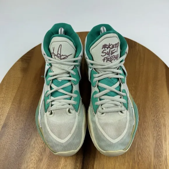 Boys Nike Sue Bird x Kyrie Infinity Sea Glass Dynamic Turq Sneakers Shoes Size 6