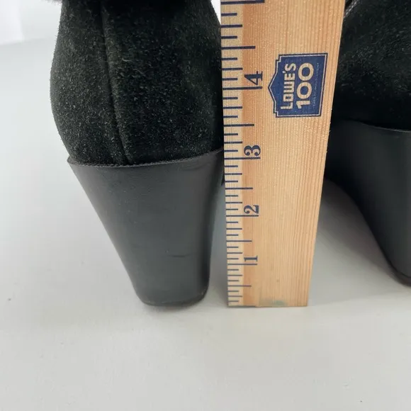 Cole Haan Womens Size 9B Black Pom Pom Wedge Sueded Leather Boots D35450