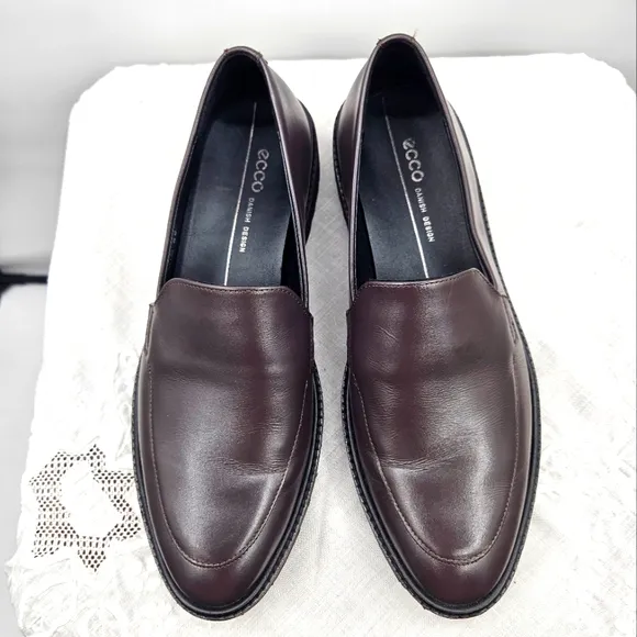 Ecco Incise Tailored Loafer Shale Brown Size 7 EUC