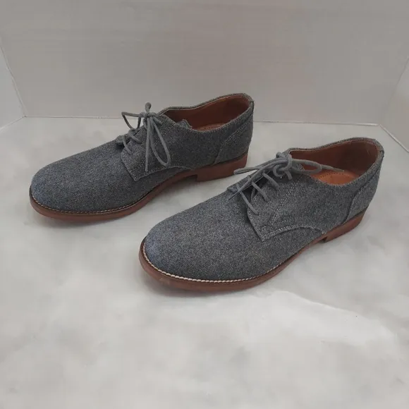G.H. Bass - Gray Emmie Lace Up Spring Casual Loafers. Size 7.5