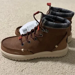 Hey Dude Bradley Y Classic Junior Size J2 Lace Up Bootie Chukka Boots Shoes