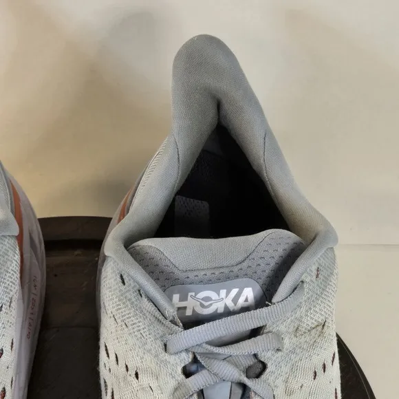 Hoka One One Clifton 8 Womens Size 9.5 Running Shoes Athletic Sneakers 1119394