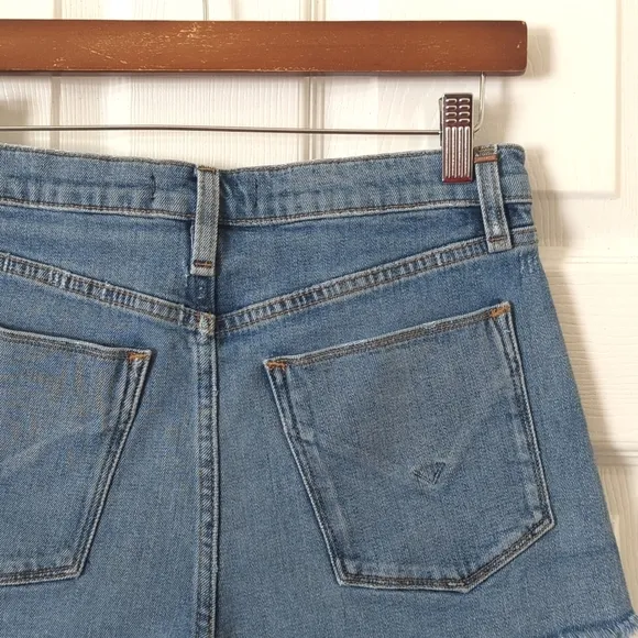 Hudson Gemma Medium Wash Mid Rise Relaxed Fit Cut Off Raw Hem Denim Shorts 26
