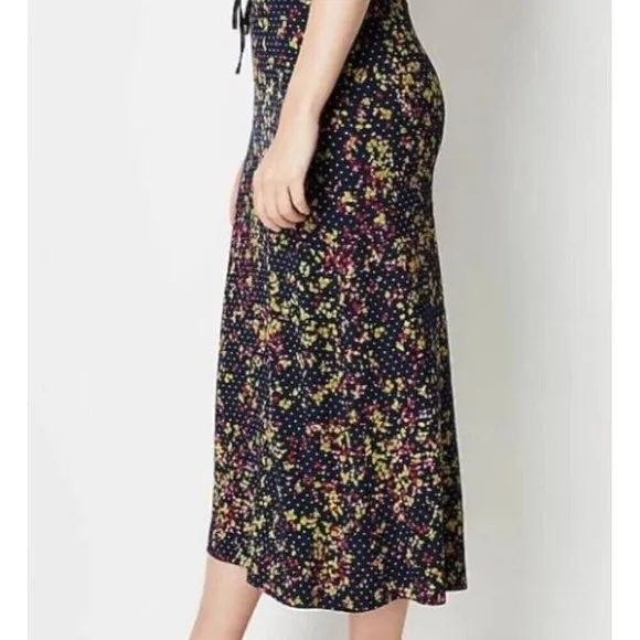 J Jill Wearever Blue Floral and Dot Soft A-line Midi Skirt Small