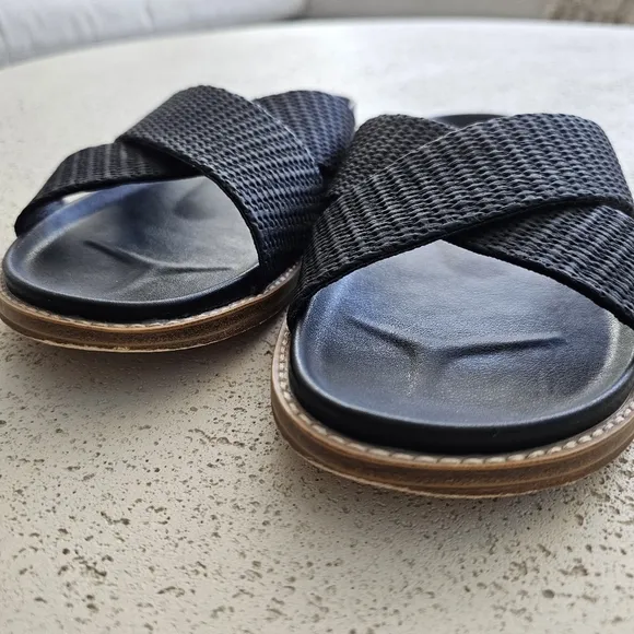 Joie Nell Black Woven Crisscross Slide Sandals Size 8