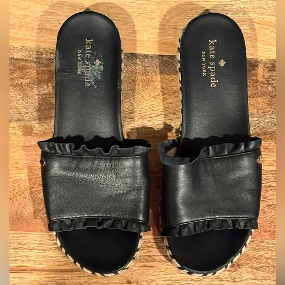 Kate Spade Zahara black ruffle rafia slides Sandals 7.5