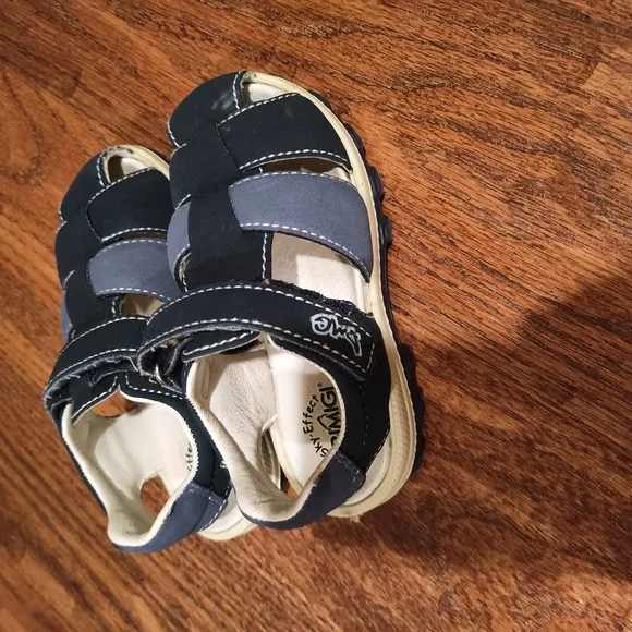 Kids Black and gray Sandals
