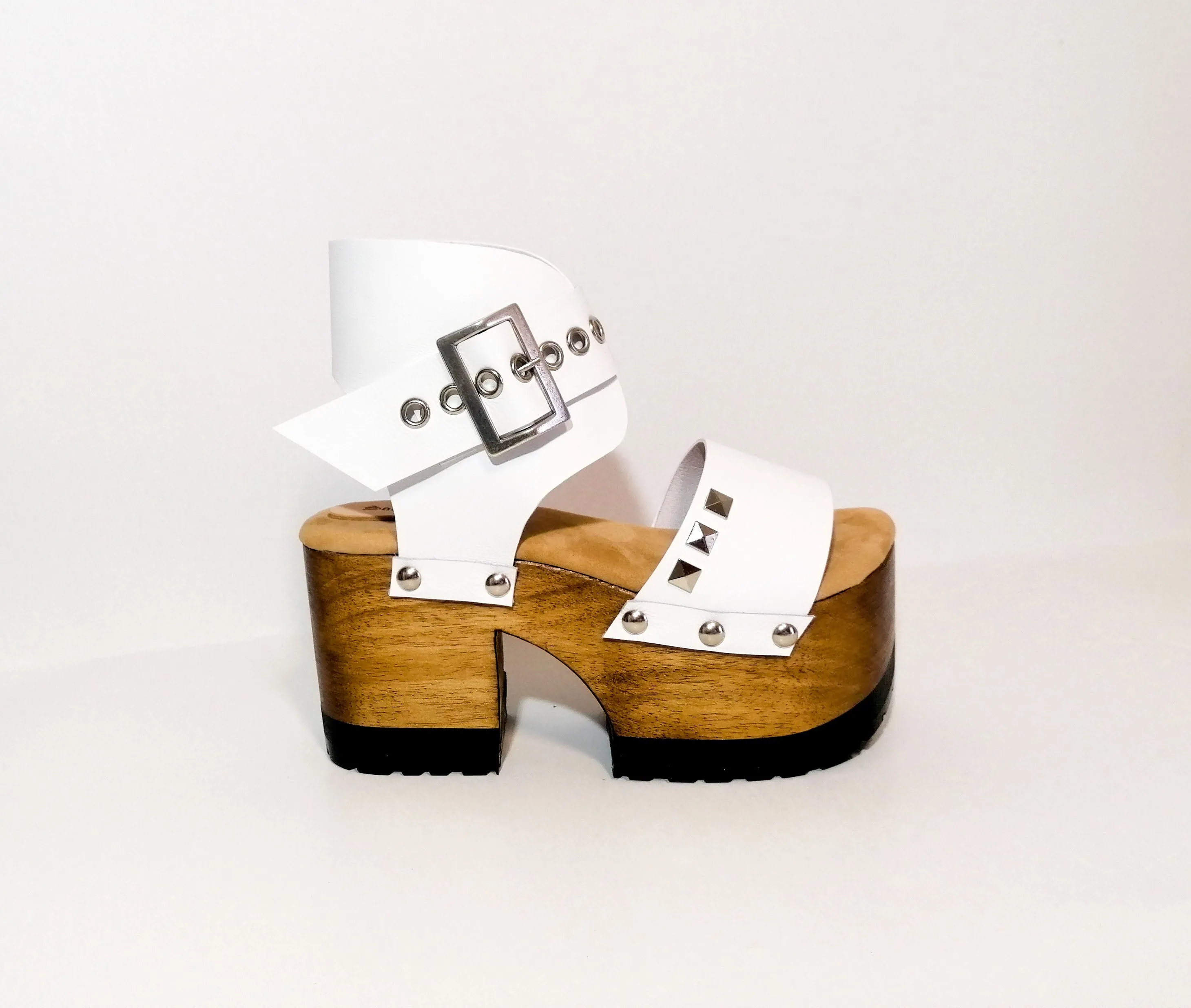 Lady Pop White Sandals