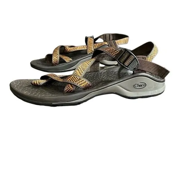 Like-NEW Men’s Chaco Sandals