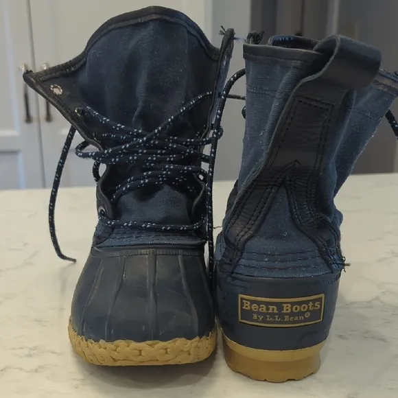 L.L. Bean Navy Bean Duck Boots Kids size 4