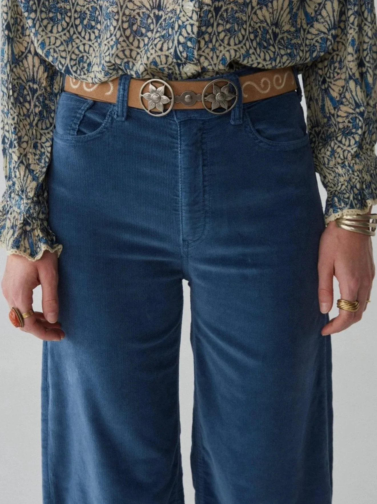 MAISON HOTEL Paula Pant in Pacific Blue