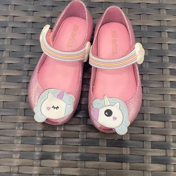 Mini Melissa toddler size 7