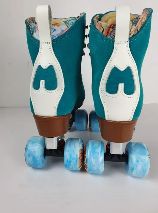 Moxi Jack Roller Skates with Reactor Neo Jade