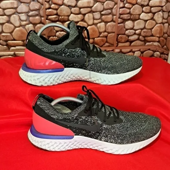 Nike Epic React Flyknit Men's Sneakers