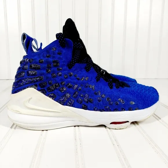 Nike Uninterrupted x LeBron More Than An Athlete Shoe Blue Sneakers A469