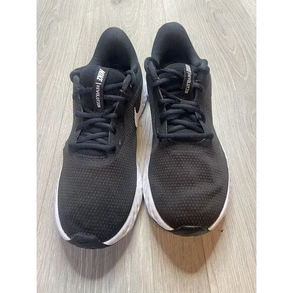 Nike Womens Revolution‎ 5 BQ3207-002 Black Running Shoes Sneakers Size 9