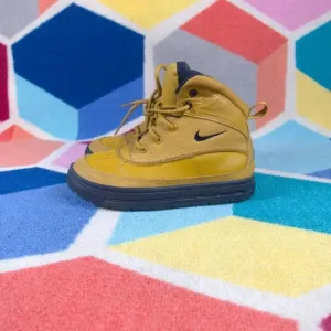 Nike Woodside 2 High Toddler Boots Size 13 C