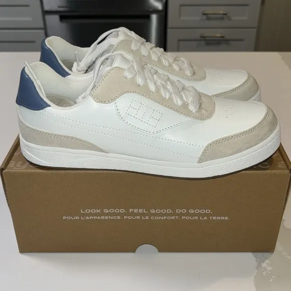 NWT Womens Dr. Scholls Dink It Pickleball Sneakers 9.5 MSRP $100 White