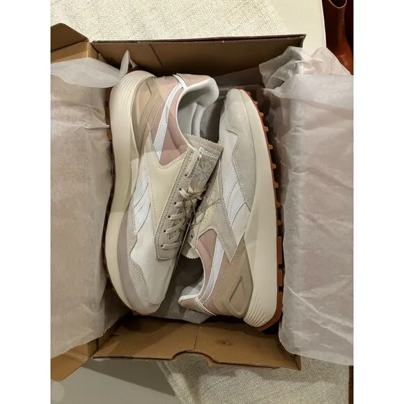 NWT/NIB Reebok Unisex-Adult Classic Leather Legacy Az Sneaker