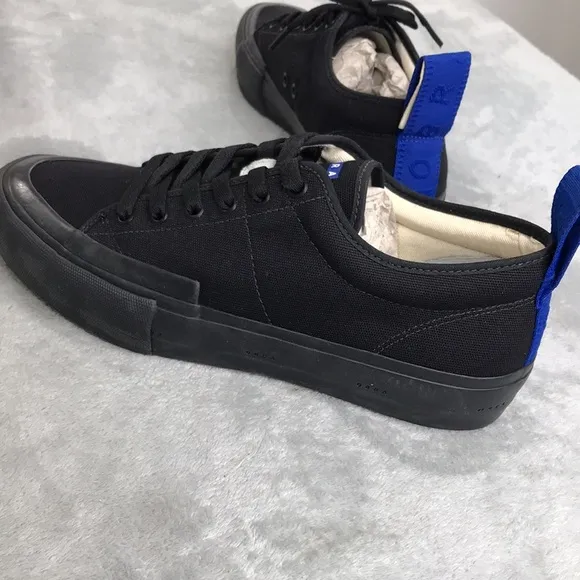 Obra Men's Black Lace up Low Top Sneakers Size 9 New in Box