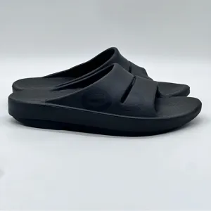 OOFOS OOaah Slide Sandals. Size 11