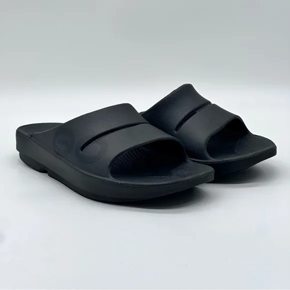 OOFOS OOaah Slide Sandals. Size 11