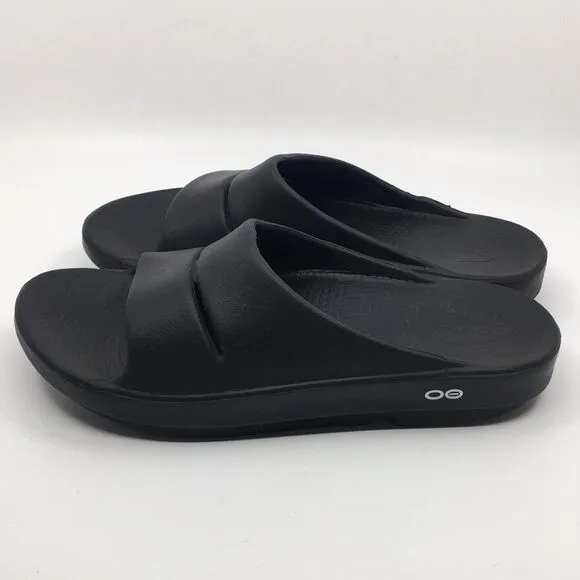 Oofos Ooahh Black Slides Sandals Unisex EU 42 M9 W11 Recovery Therapy slides