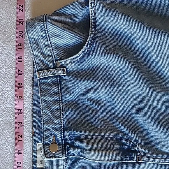 Pilcro Skirt. Madi Denim.Size 22W. Midi Raw Hem. 5pocket. Like New.
