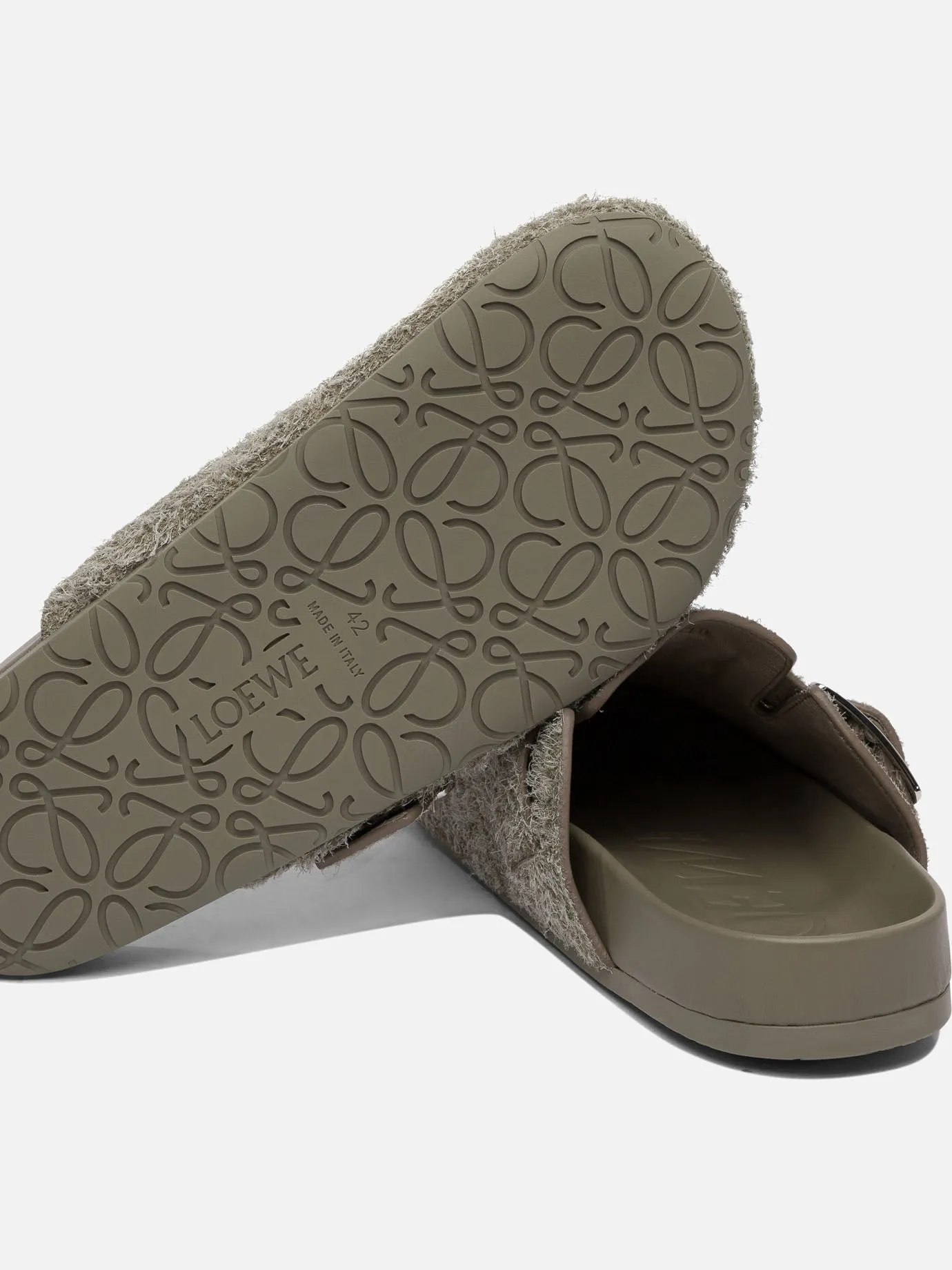 "Ease Buckle" sabot