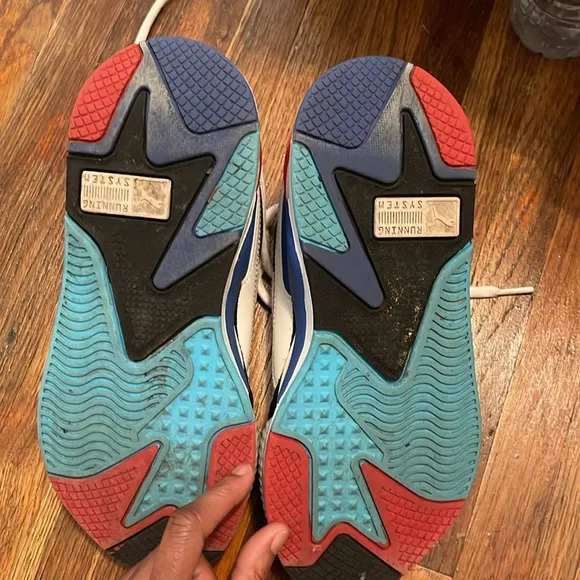 Sneakers- Pumas