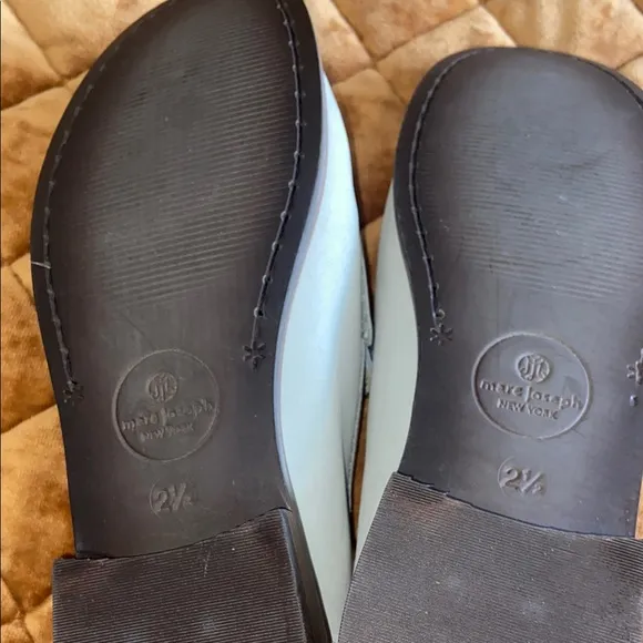 Sperry White Loafers with Star Embroidery