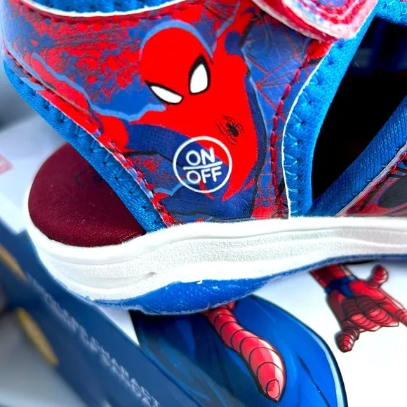 Spiderman Light Up Velcro Sneaker Sandals Toddler 9 new in box summer marvel.  K
