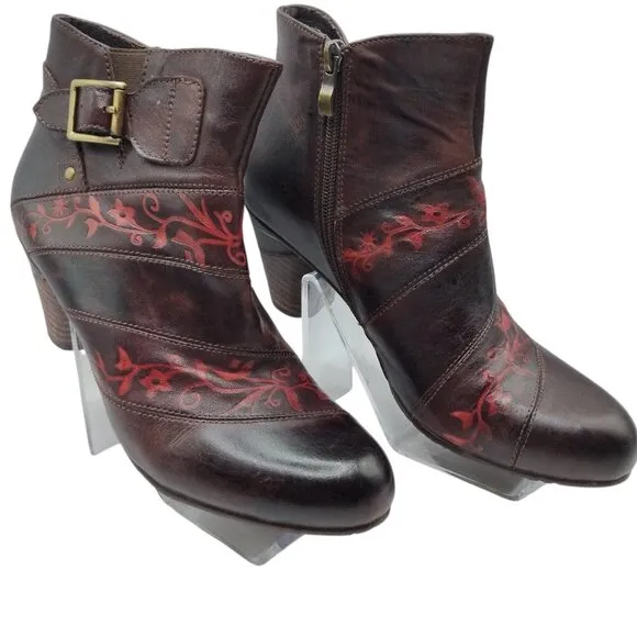 Spring Step Mantra Dark Brown Boots with Red Flowers, 38