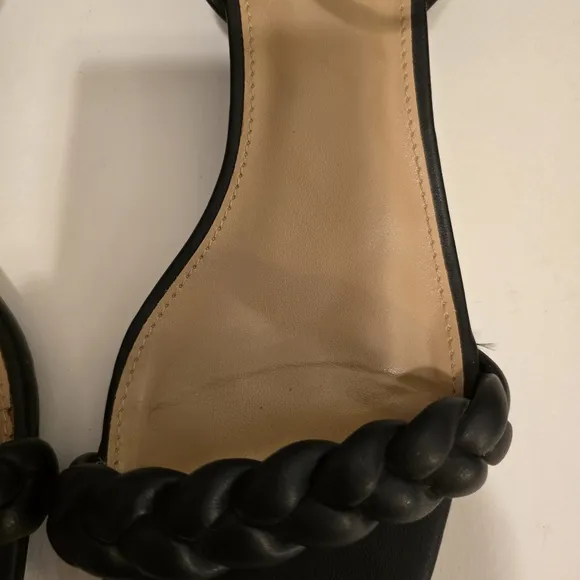 STEVEN MADDEN Black Square Toe Block Heel Sandals Ankle Strap Shoes Heels 9.5
