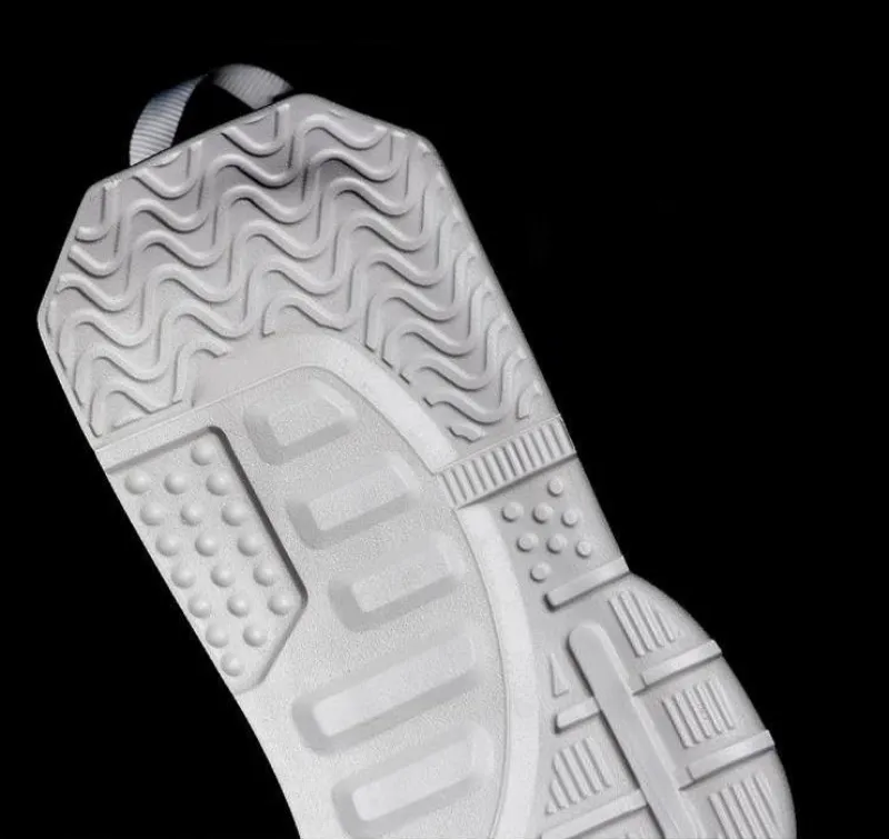 Sudden Sneakers