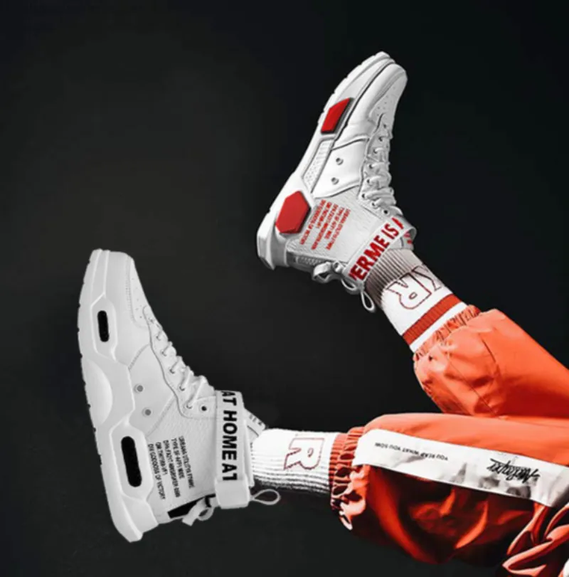 Sudden Sneakers