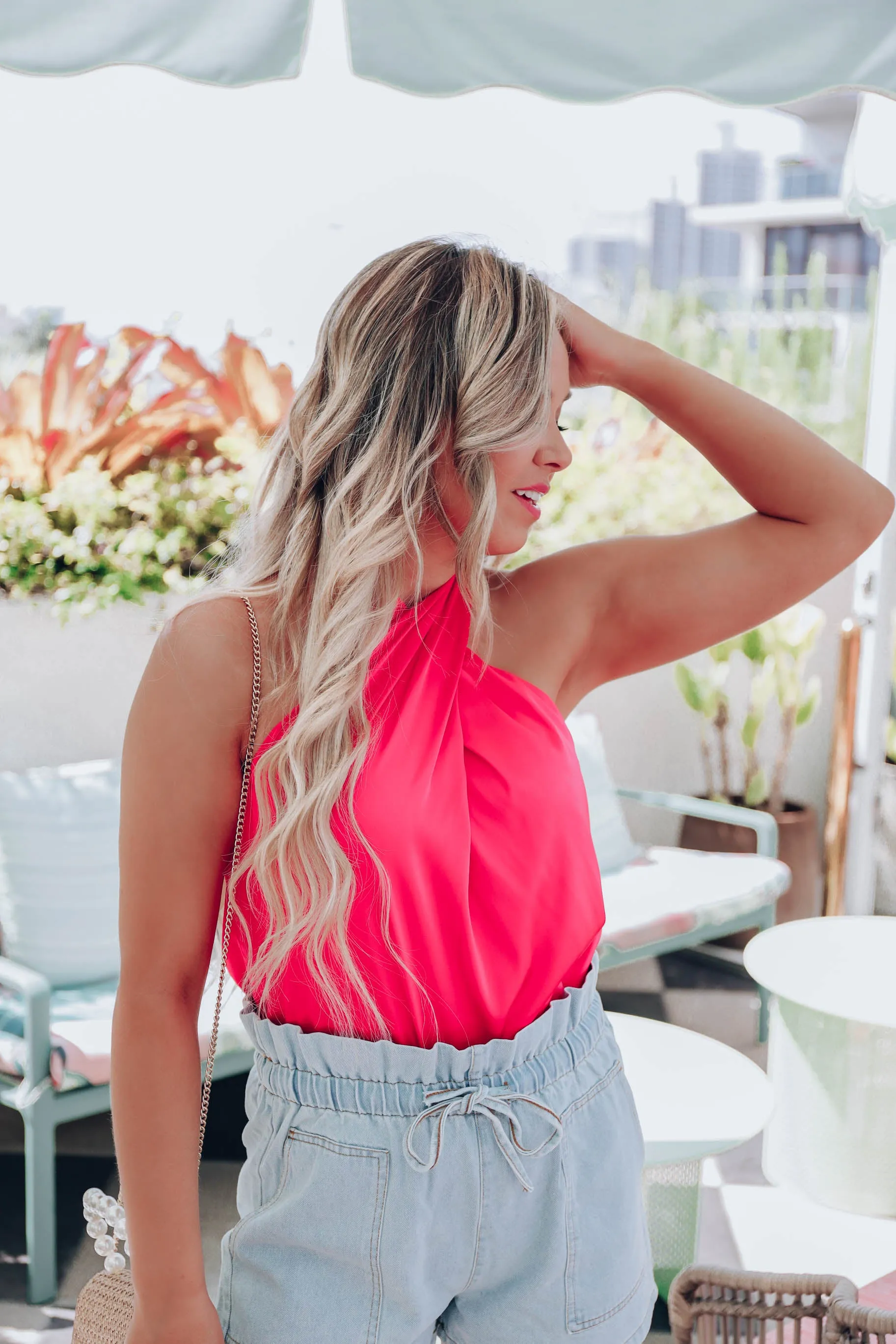 Twisted Classic Halter Neck Top- Pink