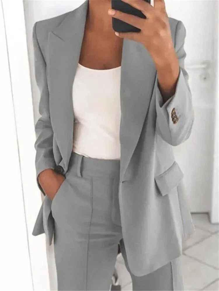 Women’s Tailored Two-Piece Set – Blazer & Trousers – Relaxed Fit – Workwear Essential