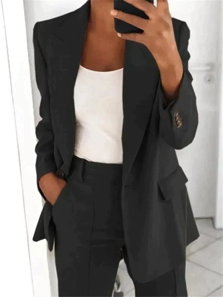 Women’s Tailored Two-Piece Set – Blazer & Trousers – Relaxed Fit – Workwear Essential