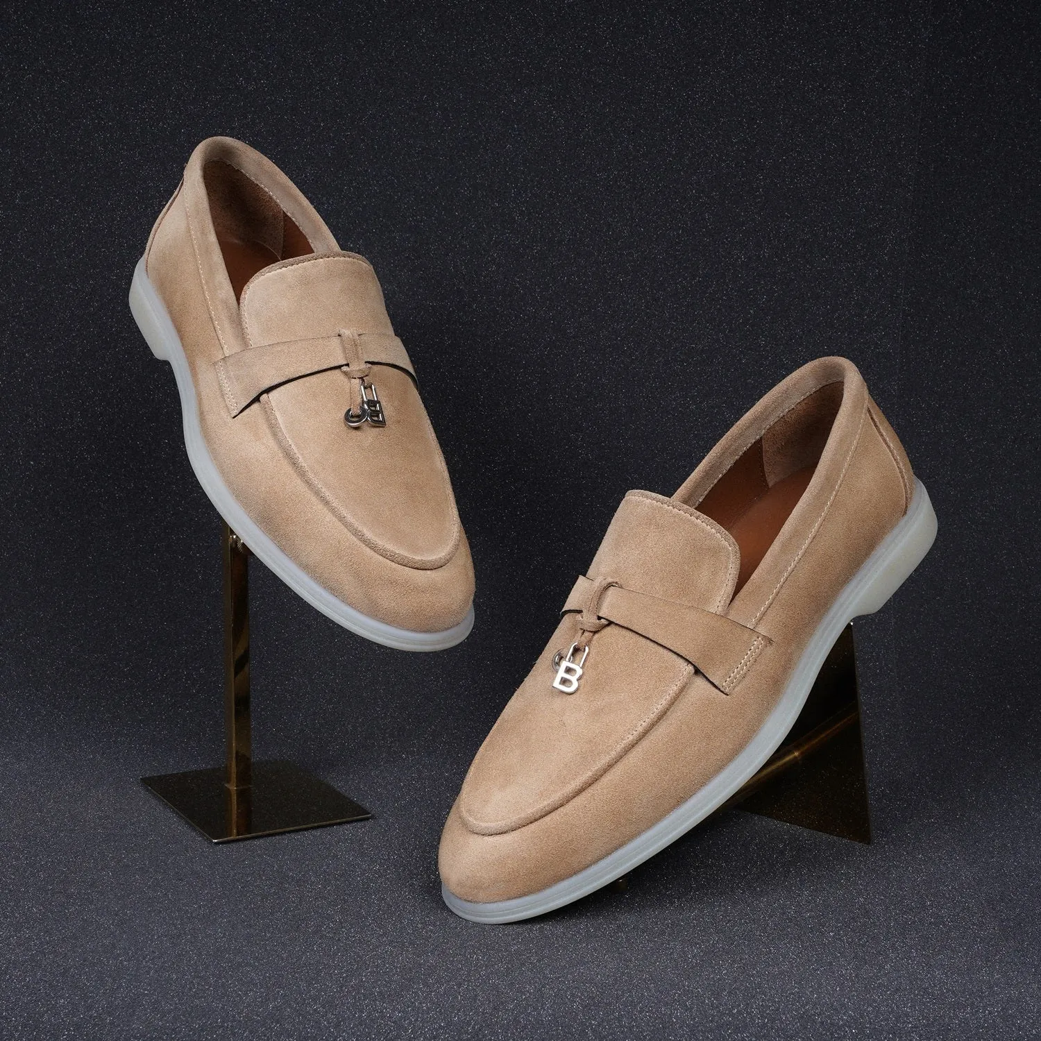 Yacht Loafer in Beige suede Leather with Rubberized sole